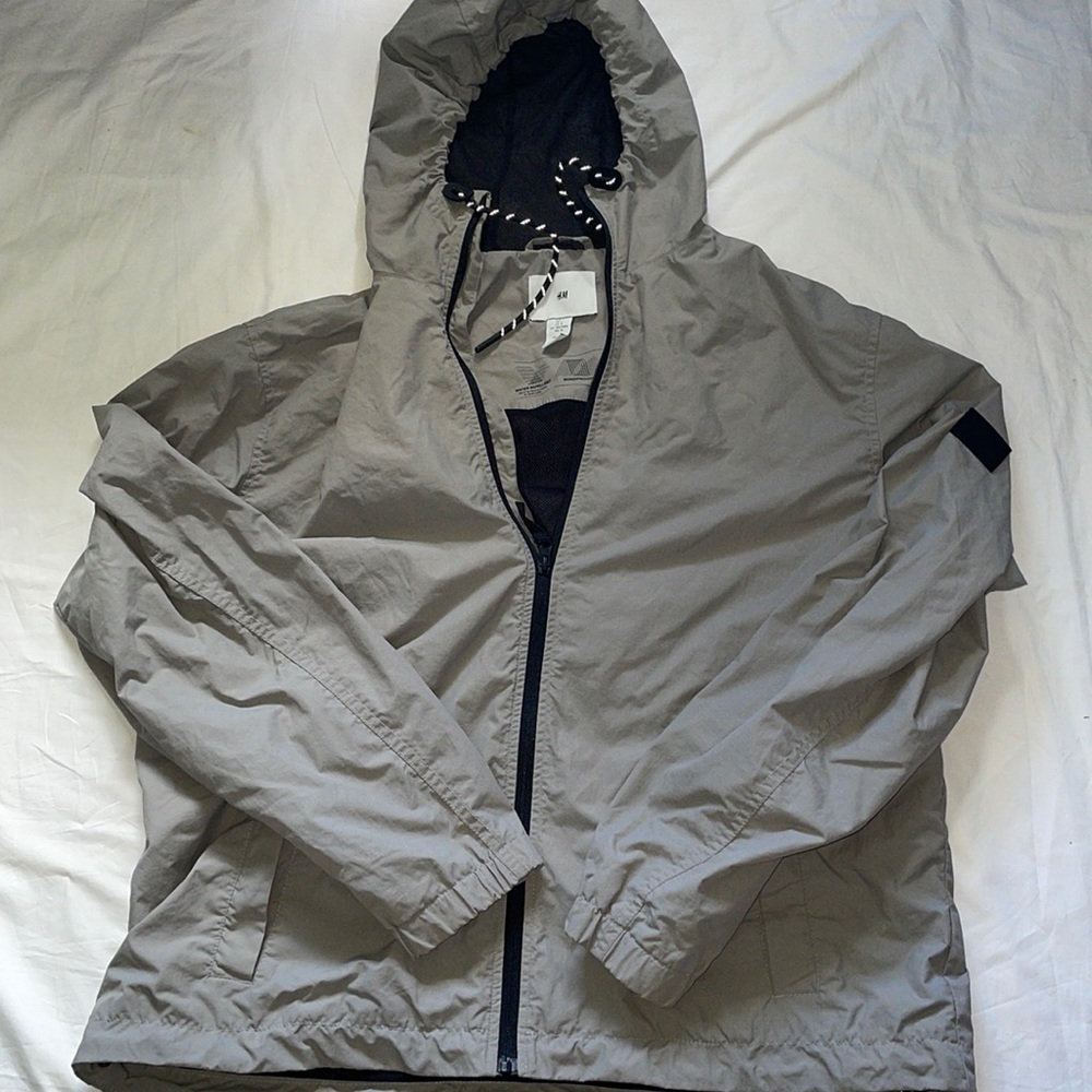 men's H&M lightweight rain jacket windbreaker